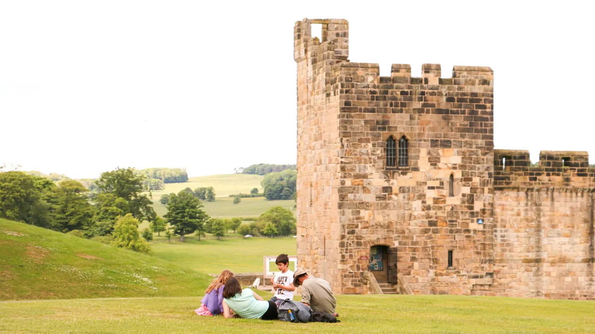 Château à visiter en famille autour de Cholet : Clisson, Tiffauges et Pouzauges