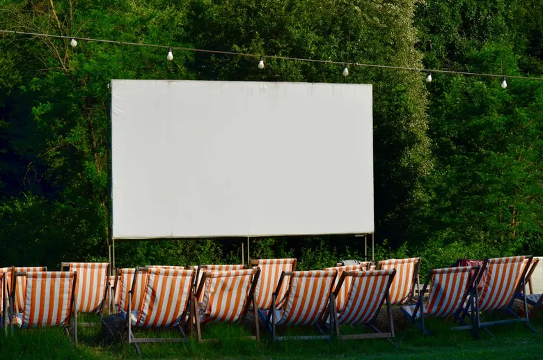 Cinéma en plein air à Grenoble été 2026 : 49e Festival du Film court 25–27 juin et circuit des quartiers