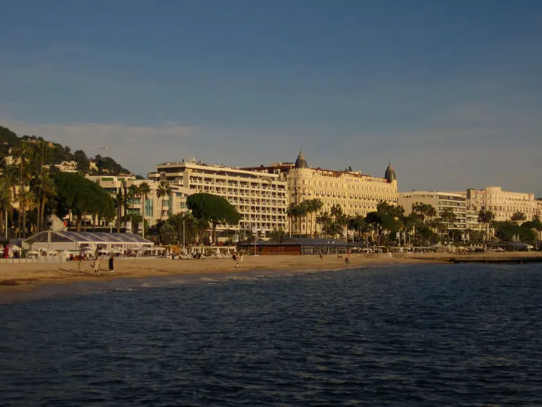 Festival de Cannes 2026 — Programme, Sélection Officielle & Guide Complet