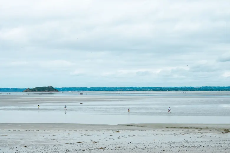 Festival Grandes Marées 2026 — 6e Édition à Jullouville : Programme Complet, Artistes & Billets