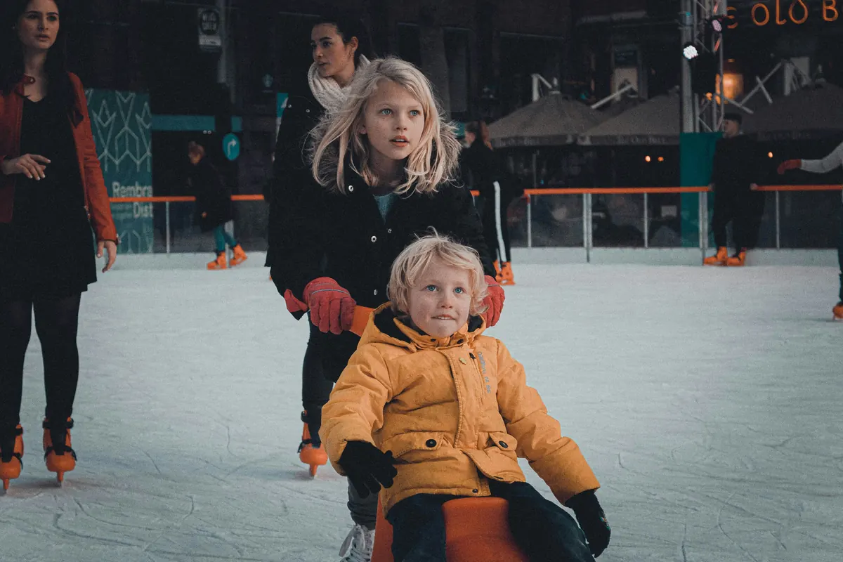 Que faire à Angers quand il pleut avec des enfants : ce qui ouvre le matin