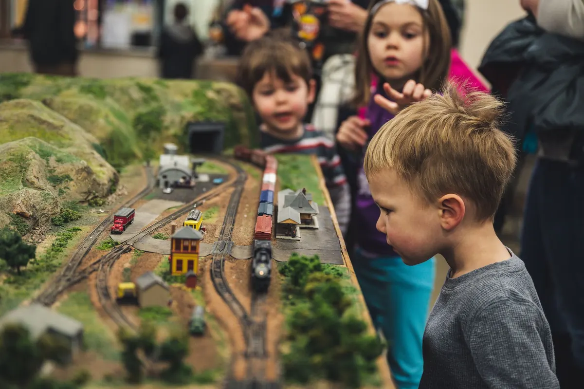 Que faire à Poitiers en famille : le musée gratuit le mardi, le planétarium à 7 €