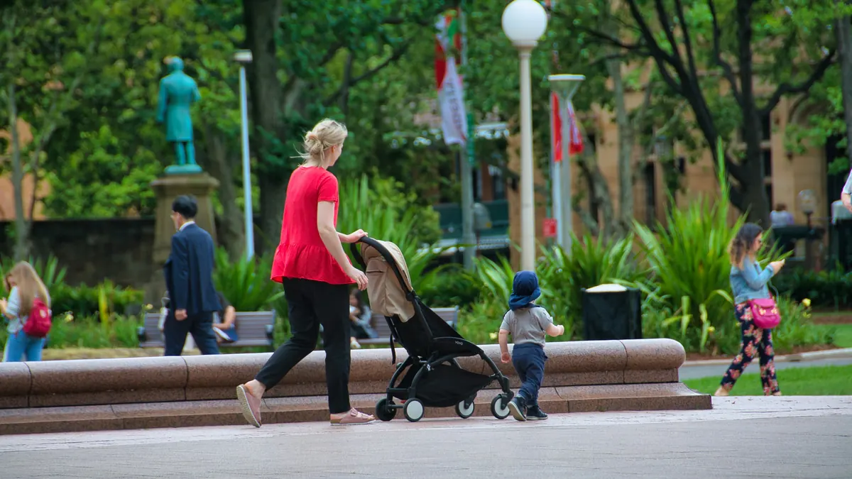 Sortie avec bébé en Pays de la Loire : zoos, plages et parcs gratuits pour les 0–3 ans